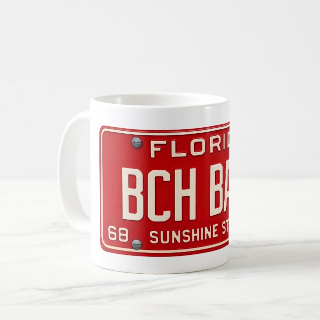 Beach Babe 1969 | Retro Red Florida License Plate Kaffeetasse (Vorderseite Links)