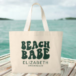 Beach Babe Emerald Green Cool Bachelorette Party Jumbo Stoffbeutel<br><div class="desc">Gear up for a fabulous beachside celebration with our Beach Babe Emerald Green Cool Bachelorette Party Large Tote Bag – the ultimate accessory for your Miami, Florida bachelorette party or any beach-themed festivities! This personalized canvas tote bag is not just a stylish accessory; it's a thoughtful bachelorette gift for the...</div>