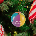 Beach Ball Urlaub Personalisiert Ornament Aus Metall<br><div class="desc">Vergessen Sie nicht,  sich zu amüsieren,  einen Strandurlaub zu verbringen oder mit diesem Zierwerk mit einem bunten Beachball zu feiern. Personalisieren Sie Ihre persönlichen Gruß mit JEDEM Namen,  Namen oder Ort und Ihrem eigenen Gruß!</div>