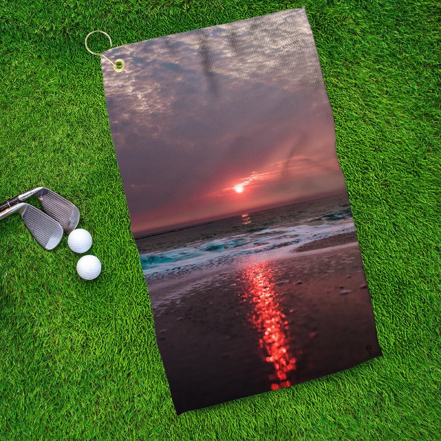 Beach Bliss Tropical Paradise Island Sunset Golfhandtuch (Von Creator hochgeladen)