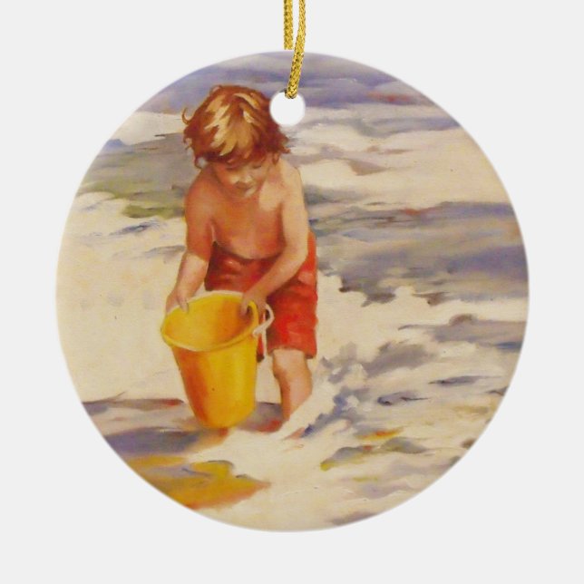 Beach Boy Kind in Ozeanwellen Keramik Ornament (Vorne)