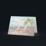 Beach Flamingo Wreath Einzigartiges Weihnachtsfest Karte<br><div class="desc">Frohe Weihnachten an diesem schönen Watercolor Beach - friedliche und sanfte Szene mit zwei Liegestühlen - freundlicher Flamingo mit schönem Kranz - Palm mit ein paar Ornamenten. Auch in verschiedenen Papiergewichten erhältlich - Ihre Auswahl. Alle Design-Fragen, senden Sie einfach eine E-Mail an charmdesignstudio@rcn.com und wir freuen uns, Ihnen zu helfen....</div>