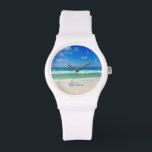 Beach Foto Schöne Ozeanwellen Personalisiert Armbanduhr<br><div class="desc">Ein schönes Strandfoto,  aufgenommen in der idealen Feriendestination Destin,  Florida. Das wunderschöne grüne Wasser von Sandestin spült bis zum Sandstrand unter dem ruhigen blauen Himmel,  um das perfekte landschaftliche Foto für einen Urlaub zu machen.</div>