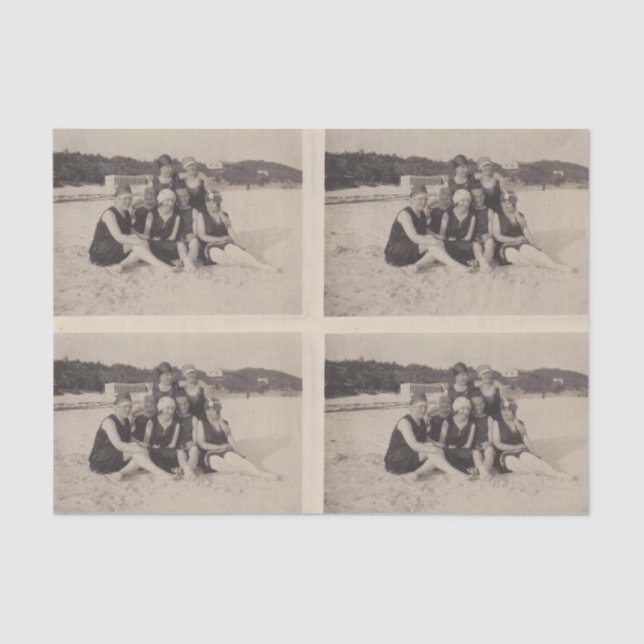 Beach Group 1920 Vintages Foto Seidenpapier (Vorderseite)