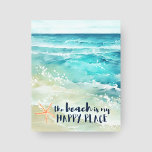 Beach Happy Place Starfish Ocean Waves Küste Leinwanddruck<br><div class="desc">Fügen Sie Ihren Wänden ein Meer- und Salzwasser-Ambiente hinzu,  das mit einem gewickelten Leinenprint mit tropischen türkisblauen Ozeanwellen,  Korallensternfischen und dem Titel "Der Strand ist mein glücklicher Ort" in einem nautisch-marineblauen Schriftart besticht. Kunst von KL Stock</div>