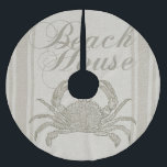Beach House Crab Küste Vintag Polyester Weihnachtsbaumdecke<br><div class="desc">Dieses Strandhaus Krabbengeschenk ist ein beruhigendes Strandgeschenk. Das Bild hat einen sandfarbenen Hintergrund mit einem Muster, das wie Leinwand aussieht. Das ist perfekt für das Strandhaus und bringt Sie in die Stimmung des Sommers. Die Dekoration im Strandhaus sollte beruhigend sein und sich wie ein lässiger Strand fühlen. Für ein Wassergefühl...</div>