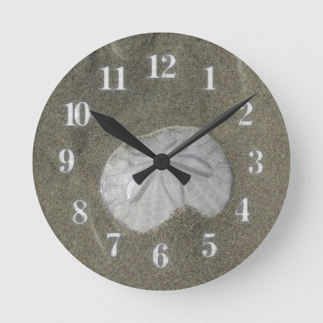 Beach House Seashore Sand Dollar Coastal Zuhause Runde Wanduhr (Vorderseite)