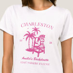 Beach Junggeselinnen-Abschied Girls Trip Pink Cust T-Shirt<br><div class="desc">Lassen Sie sich mit diesem atemberaubenden Junggeselinnen-Abschied am Strand, personalisierten T - Shirt, von Ihrem bevorstehenden Junggeselinnen-Abschied verwöhnen. Ob Sie einen Badeurlaub, einen Mädchenurlaub oder einen Junggeselinnen-Abschied der besten Freunde verbringen möchten, diese T - Shirt sind die perfekte Ergänzung zu Ihrem unvergesslichen Aufenthalt. Fügen Sie Ihrem Junggeselinnen-Abschied eine persönliche Touch...</div>