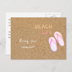 Beach Life Flops im Sand individuell anpassbar Postkarte