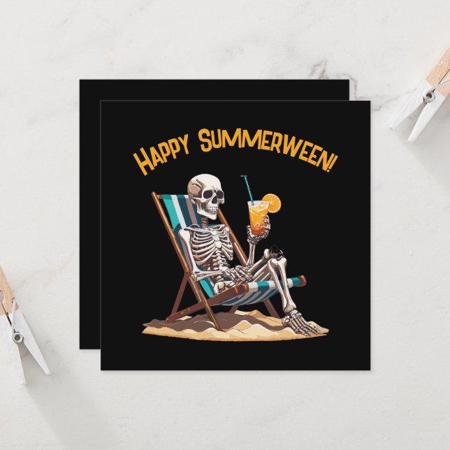 Beach Lounges Skeleton Halloween Grußkarte Karte (Vorderseite/Rückseite Beispiel)