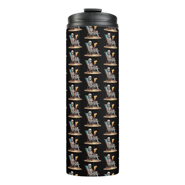 Beach Lounges Skeleton Halloween Thermosbecher (Vorderseite)