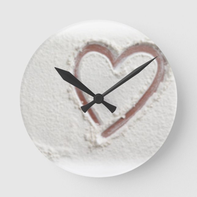 Beach Sand Heart Valentine Runde Wanduhr (Vorderseite)