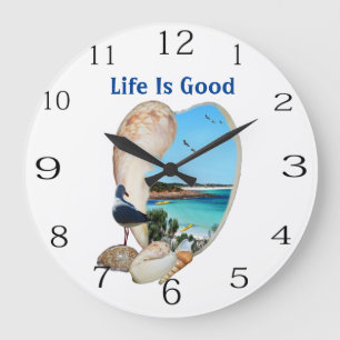 Beach Scene In A Beach Shell Wall Clock. Große Wanduhr