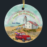 Beach Truck Lighthouse Keramik Ornament<br><div class="desc">Beach Truck Lighthouse-Ornament von ArtMuvz Illustration. Passend Leuchtturm zum Shirt, Aquarell, Wasserkleidung, Bekleidung für den Leuchtturm, Bekleidung für den Leuchtturm. Leuchtturmgeschenke sind eine großartige Möglichkeit, jemandem zu zeigen, den man interessiert, besonders wenn sie selbst den Ozean, die Küste oder die Leuchttürme Lieben. Leuchttürme sind Symbole der Hoffnung, der Führung und...</div>