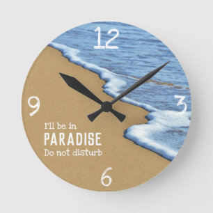 Beach Vacation , Do Not Disturb Runde Wanduhr