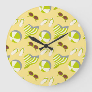 Beach vacay pattern with sunglasses and sun hat große wanduhr