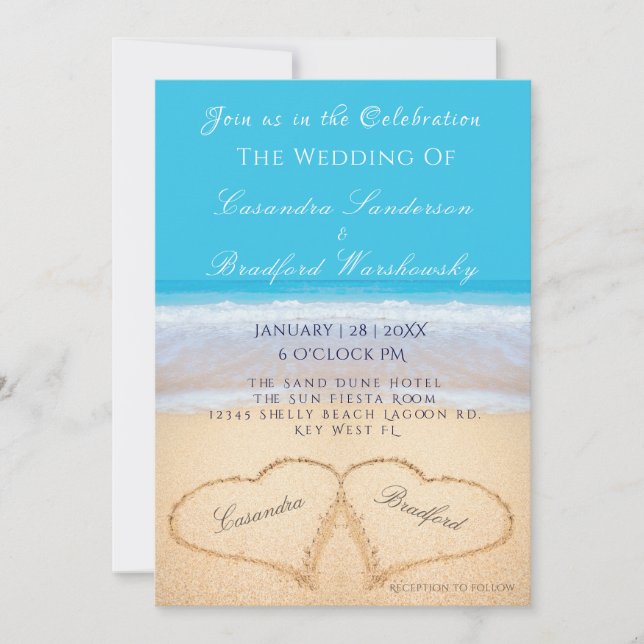 Beach Wedding 2 Herz Sand Wedding Ocean Blue Einladung (Vorderseite)