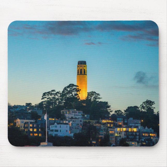 Beacon Over the Bay Mousepad (Vorne)