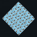 Beagle Hound Hunde Beagle Niedliches Muster Halstuch<br><div class="desc">Design zeigt niedliche Beagle in einem sich wiederholenden Muster mit Hundeknochen und Pfotendrucken</div>
