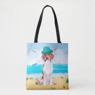 Beagle-Hund am Strand