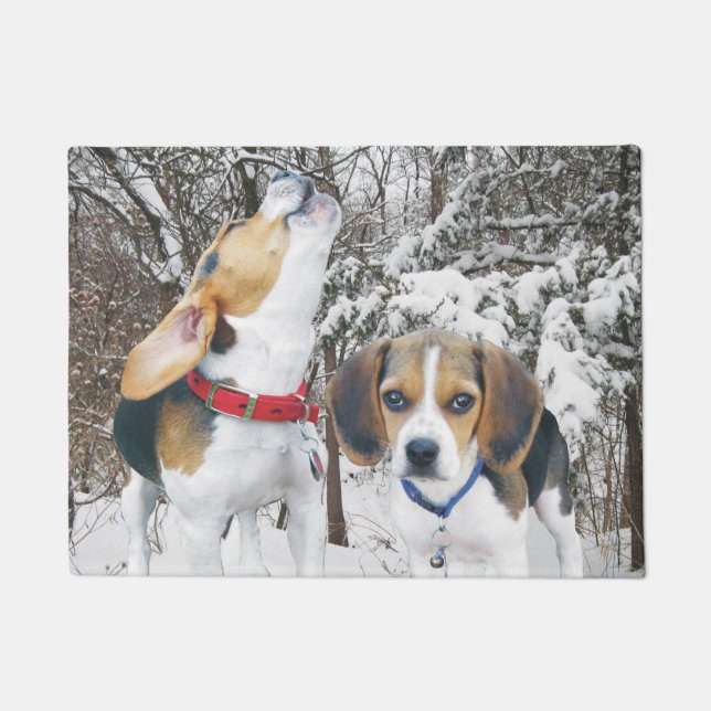 Beagle-Welpensnowy-Holz-Tür-Matte Fußmatte (Vorderseite)