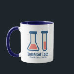 Beaker & Test Tube Science Theme Tasse<br><div class="desc">Eine Tasse mit einem niedlichen zeichn eines Reagenzglases und eines Bechers. Ideal für Wissenschaftsarten.</div>