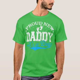 Beängstigend Gender Reveal Proud New Daddy Es ist  T-Shirt