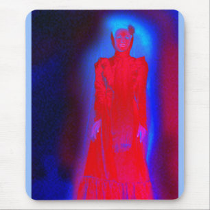 Beängstigende Geisterdame Mousepad