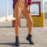 Beängstigende Kürbislaterne Orange Halloween Leggings<br><div class="desc">Die orangefarbenen Halloween-Leggings haben eine coole,  lächelnde Kürbislaterne-Hose. Cooles und beängstigendes Geschenk.</div>