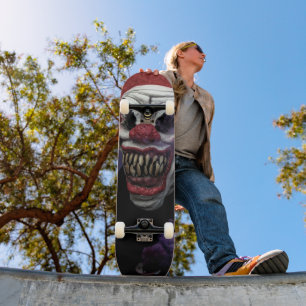 Beängstigender böser Clown Skateboard