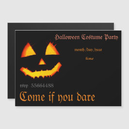 beängstigender Kürbis im Dunkeln - Halloween Magneteinladung