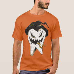 Beängstigendes Ghoulish-Zelt in Hexenhutenhut Hall T-Shirt