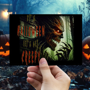Beängstigendes, gruseliges Holzmonster, Dämon oder Postkarte