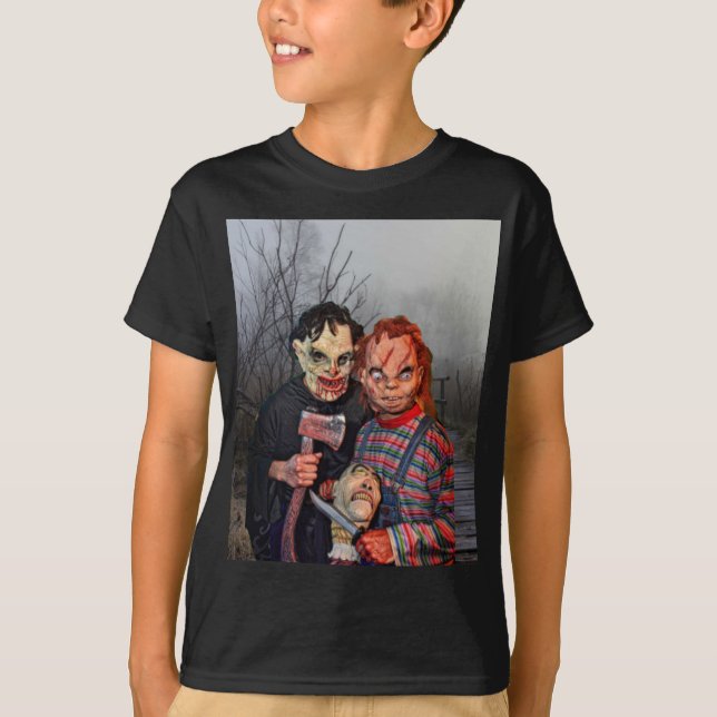 Beängstigendes Halloween. T-Shirt (Vorderseite)