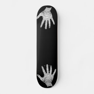 Beängstigendes Handbild für Skateboard