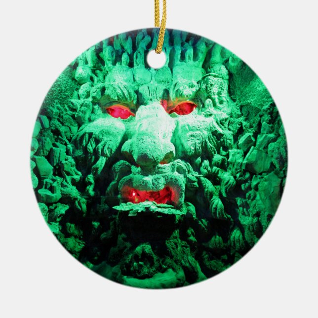 Beängstigendes Maskengefecht Keramik Ornament (Vorne)