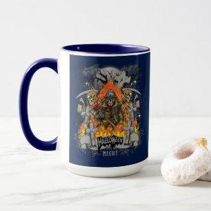 Beängstigendes Skelett in nächtlicher Halloween-Ta Tasse