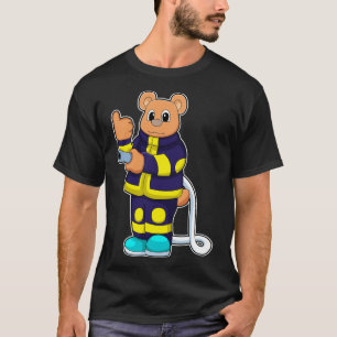 Bear als Feuerwehrmann in der Feuerabteilung mit H T-Shirt