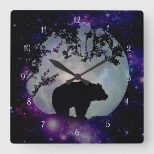 Bear and Universe Native American Wildlife Quadratische Wanduhr