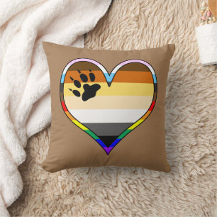 Bear Pride Heart Throw Kissen