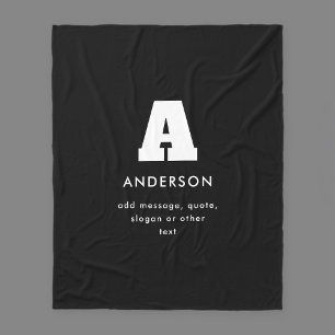 Bearbeitbarer Text für Monogramm Schwarz und Wei Fleecedecke