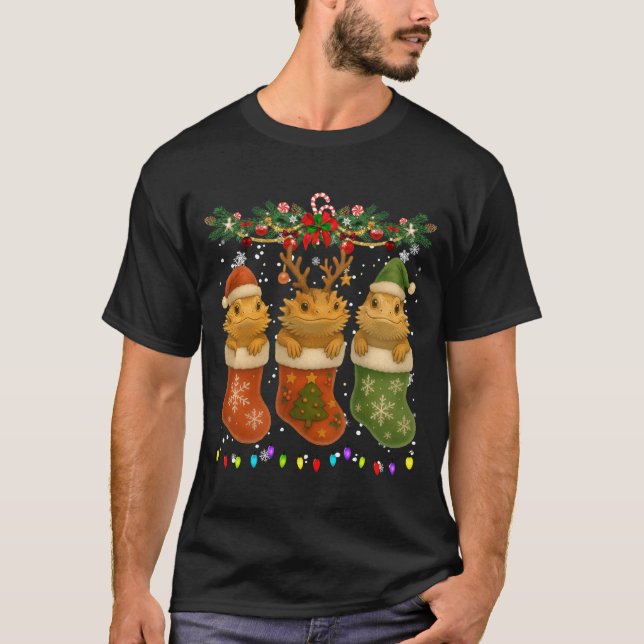 Bearded Dragon In Christmas Socks Lights Bearded D T-Shirt (Vorderseite)
