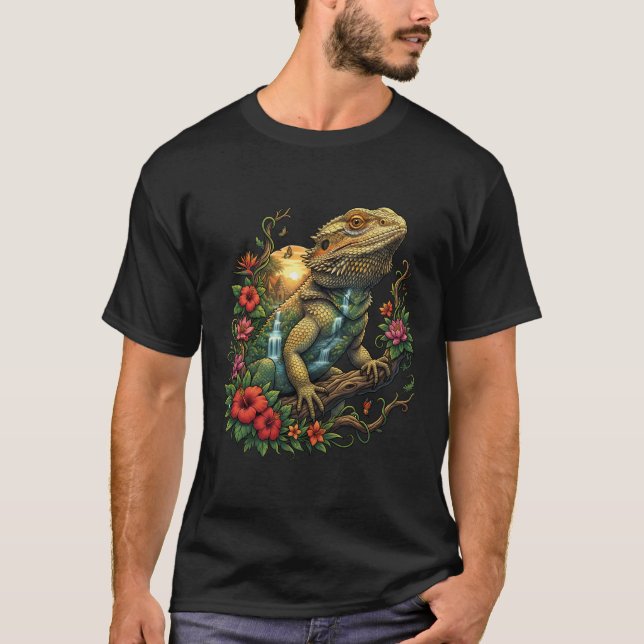 Bearded Dragon Tropical Fantasy Landscape Reptile  T-Shirt (Vorderseite)