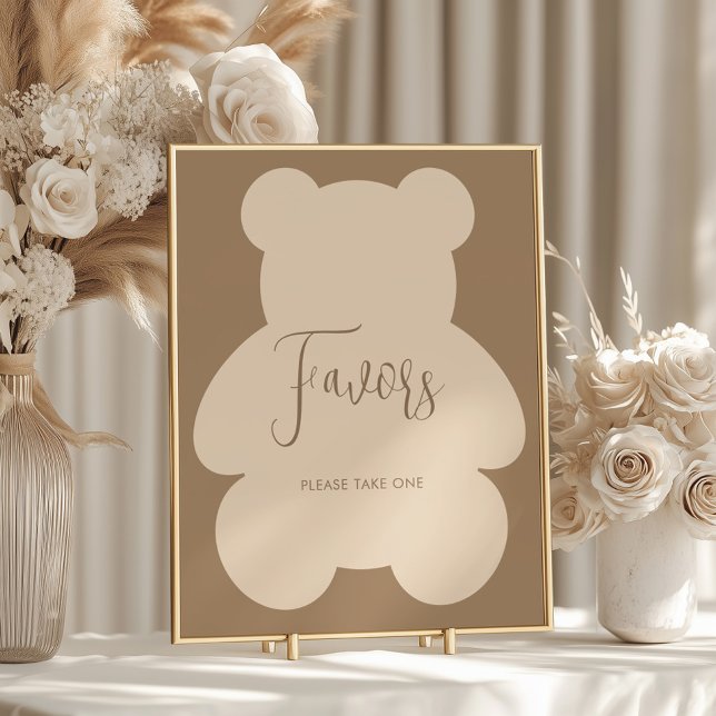 Bearly Wait Beige Baby Shower Favors Poster (Von Creator hochgeladen)