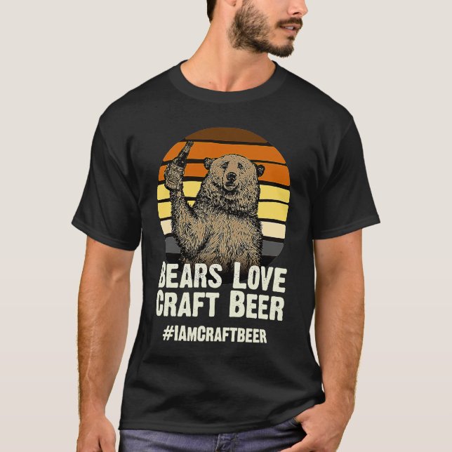 Bears Love Craft Beer Camping Grizzly Pride T-Shirt (Vorderseite)