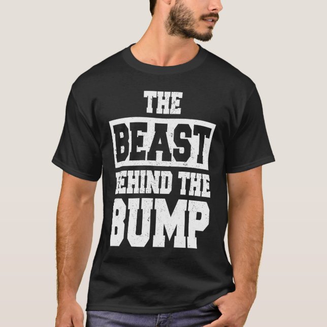Beast Behind The Bump Pregnancy Announcement New D T-Shirt (Vorderseite)