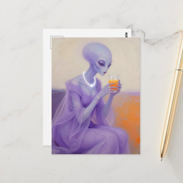 Beautiful Alien Lady in Purple With Orange Juice Postkarte (Vorderseite/Rückseite Beispiel)