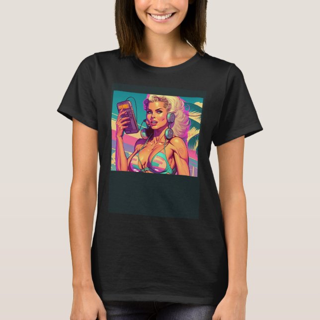 Beautiful Beach Girl In Retro Style T-Shirt (Vorderseite)