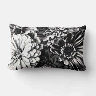 Beautiful Black & white flowers on pillow Lendenkissen