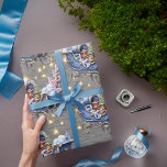 Beautiful Blue Christmas Sleighs Steel Gray Geschenkpapier<br><div class="desc">Ein reichhaltiges,  stählerne graues Ambiente mit schönen blauen Weihnachtsliedern,  einfach und elegant. Großartig wie klassische Weihnachts-Party-Geschenke.</div>